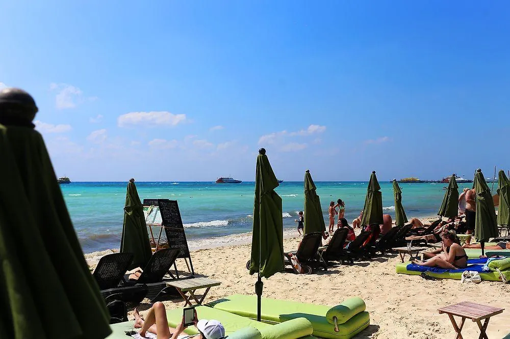 Hotel Casa Colibri Playa del Carmen