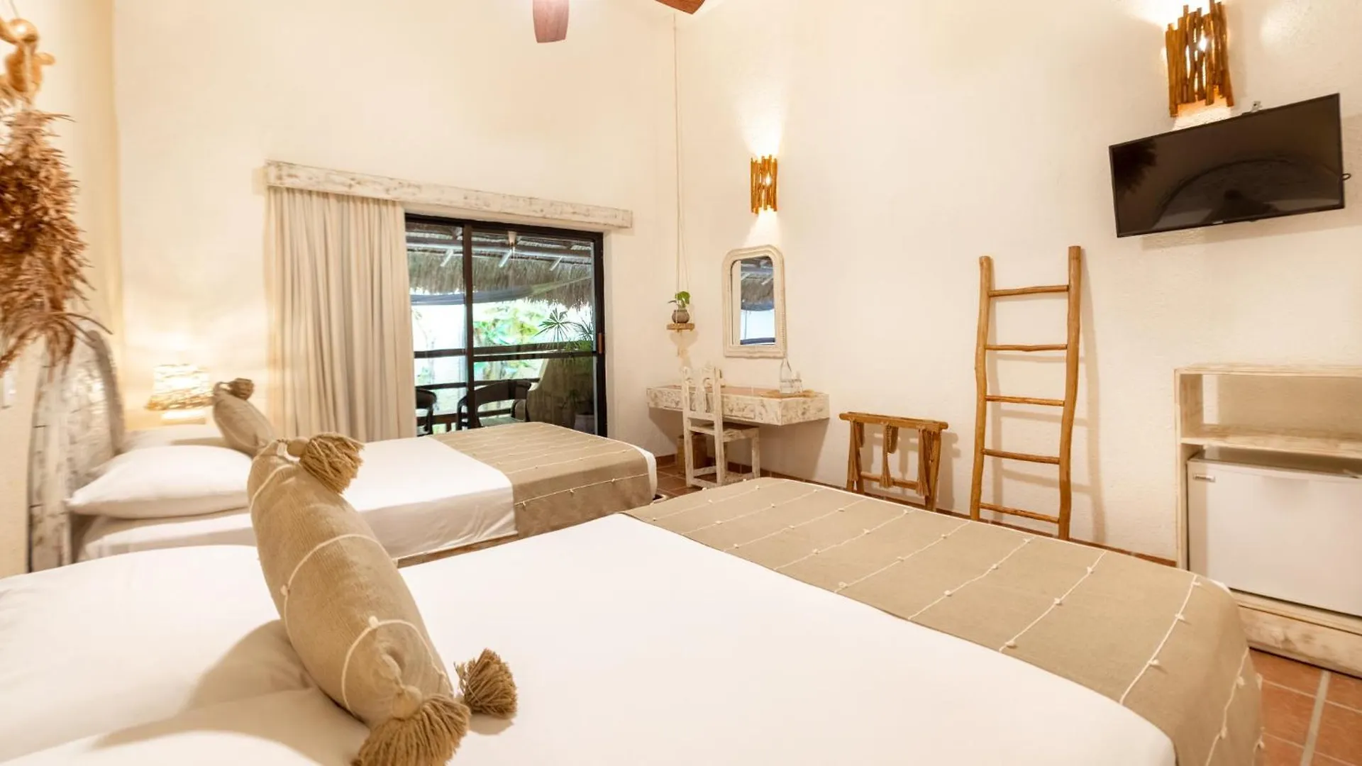 Hotel Casa Colibri Playa del Carmen